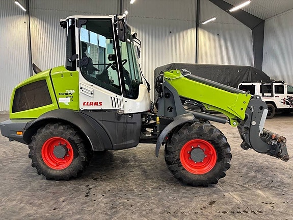 CLAAS Torion 738 T Sinus 2 of 10
