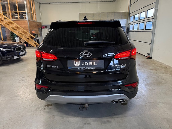 Hyundai Santa Fe 5 of 5