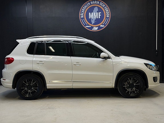 Volkswagen Tiguan 3 of 24