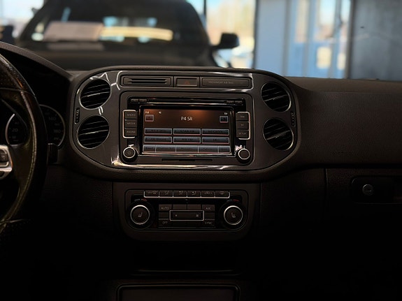 Volkswagen Tiguan 11 of 24