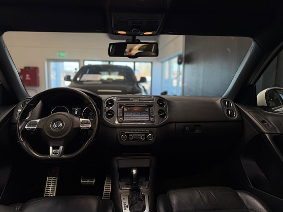 Volkswagen Tiguan 8 of 24