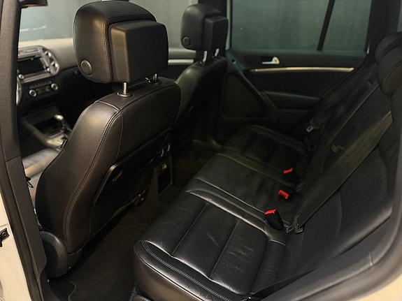 Volkswagen Tiguan 19 of 25
