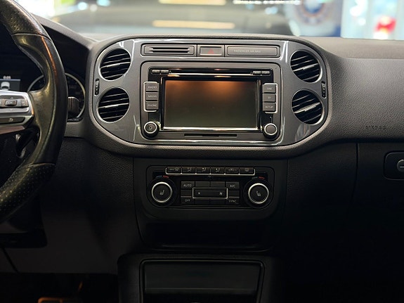 Volkswagen Tiguan 11 of 25