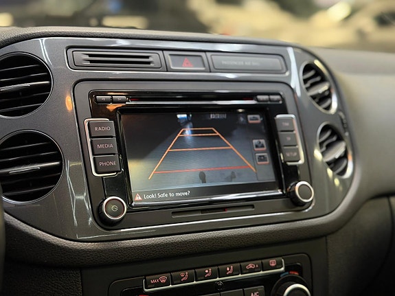 Volkswagen Tiguan 21 of 25