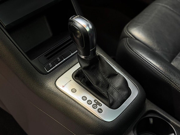 Volkswagen Tiguan 13 of 25