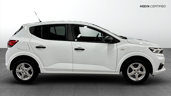Dacia Sandero 4 of 5