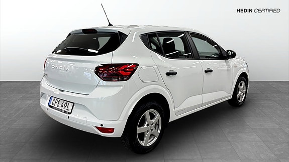 Dacia Sandero 5 of 5