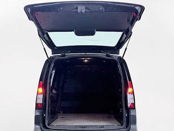 Volkswagen Caddy 26 of 26
