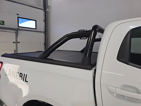 Isuzu D-max 6 of 12