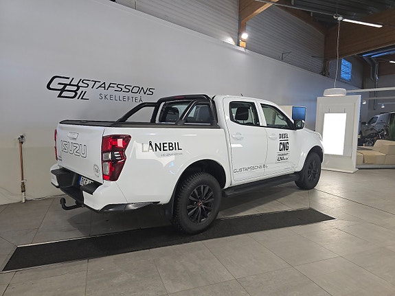 Isuzu D-max 3 of 5