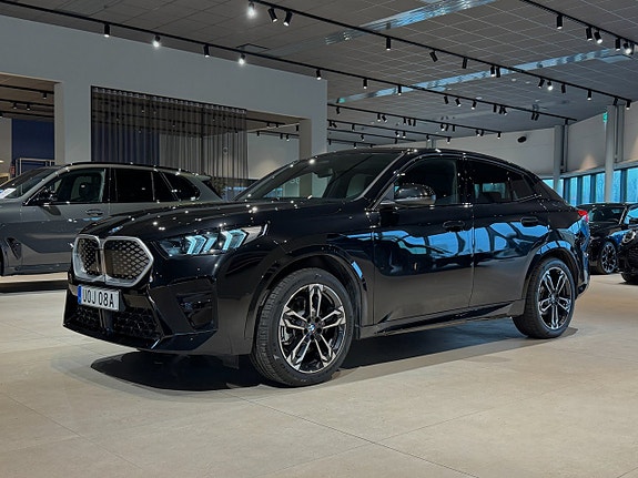 BMW iX2