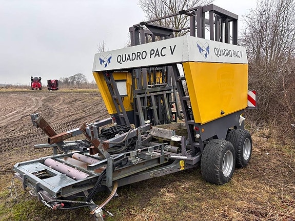 Quadro Pac 2 of 5