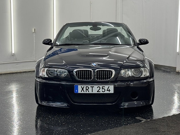 BMW M3 2 of 5