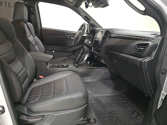 Isuzu D-max 8 of 12
