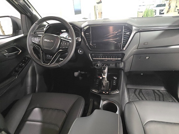 Isuzu D-max 9 of 12