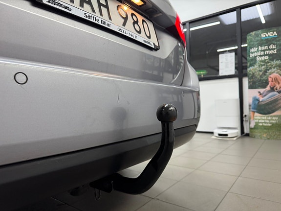 Peugeot 308 7 of 21