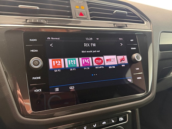 Volkswagen Tiguan 10 of 12