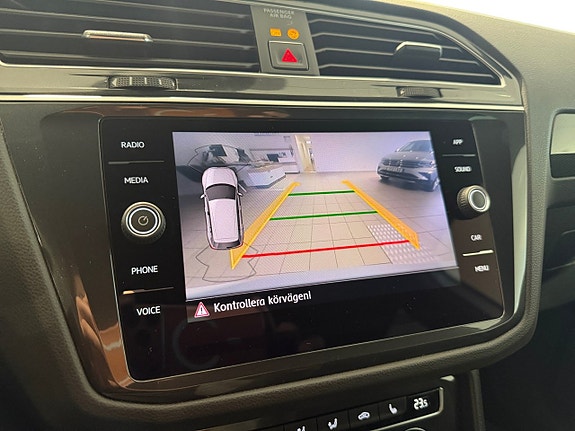 Volkswagen Tiguan 11 of 12