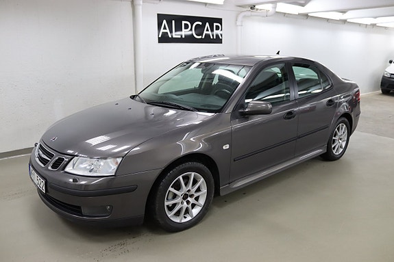 Saab 9-3 2 of 5