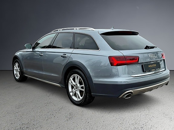Audi A6 allroad 4 of 5