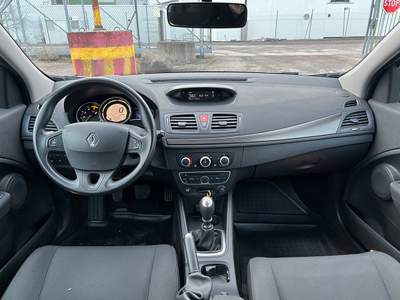 Renault Megane 5 of 5