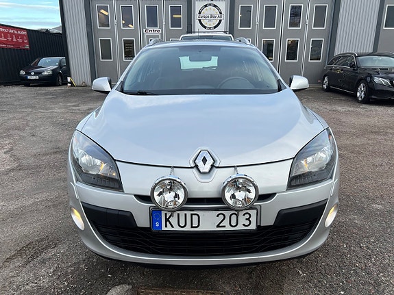Renault Megane 2 of 5