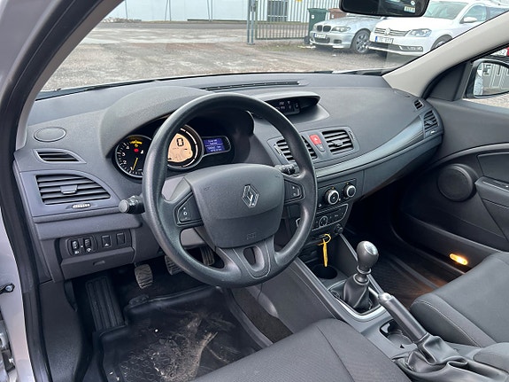 Renault Megane 4 of 5