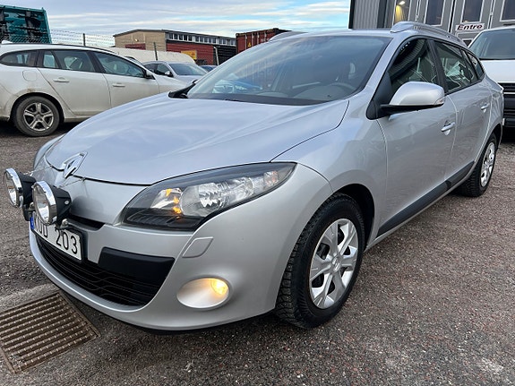 Renault Megane 3 of 5