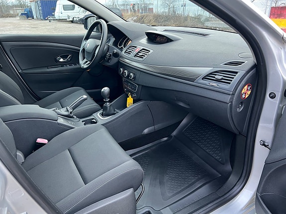 Renault Megane 16 of 18
