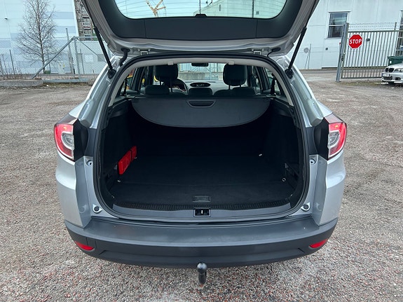Renault Megane 12 of 18