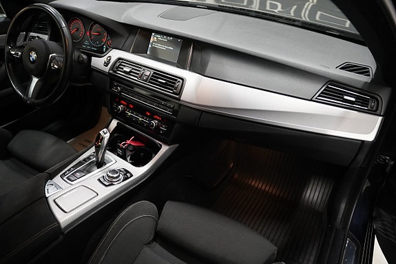 BMW 520d 8 of 16
