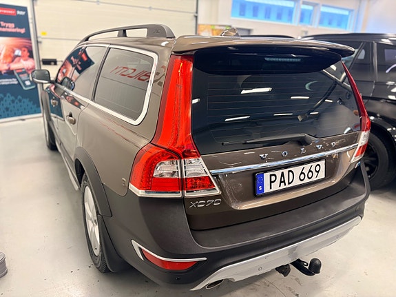 Volvo XC70 5 of 27