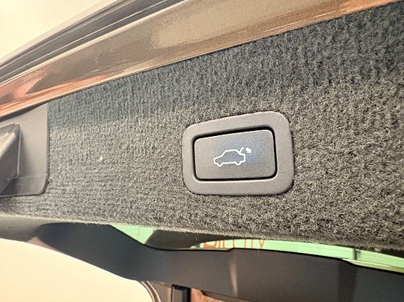 Volvo XC70 14 of 27