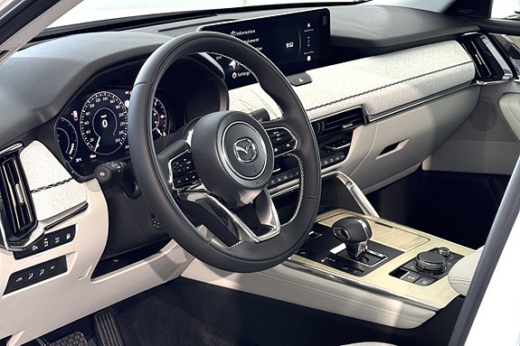 Mazda CX-80 7 of 16