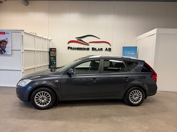 Kia Ceed 4 of 5