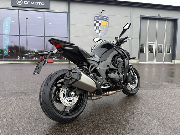 Kawasaki Z1100 Finns i lager - Köp Online 3 of 14