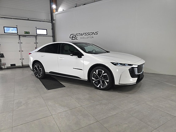 Mazda 6e 3 of 5