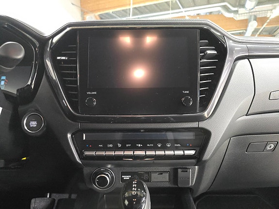 Isuzu D-max 13 of 13