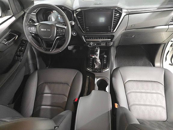 Isuzu D-max 9 of 13