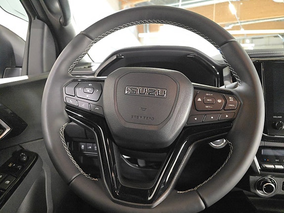 Isuzu D-max 11 of 13