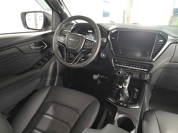 Isuzu D-max 10 of 13