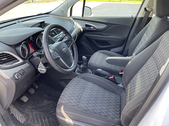 Opel Mokka 4 of 5