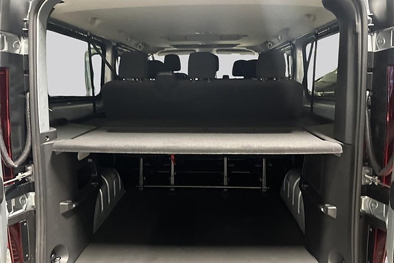 Nissan Primastar 14 of 14