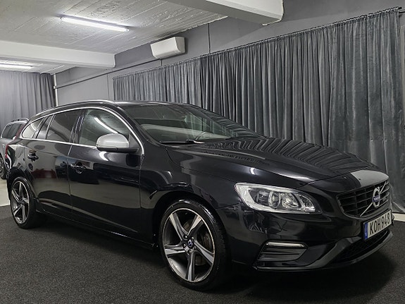 Volvo V60 3 of 5