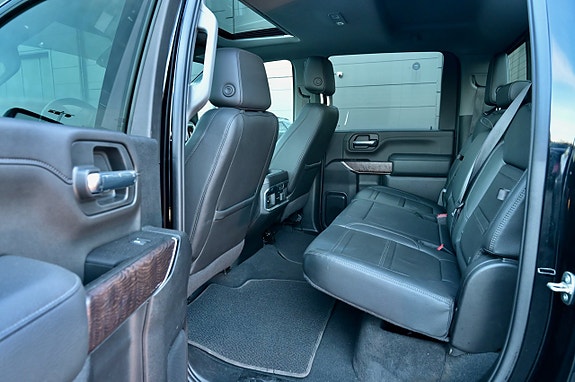GMC Sierra 10 of 27