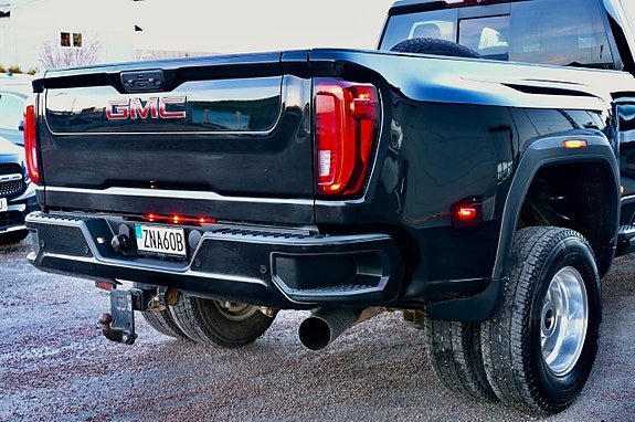 GMC Sierra 6 of 27