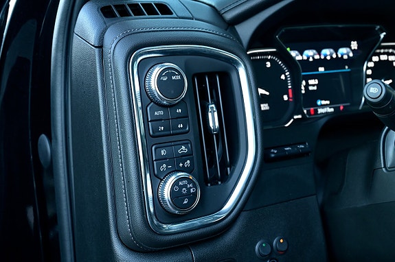 GMC Sierra 20 of 27