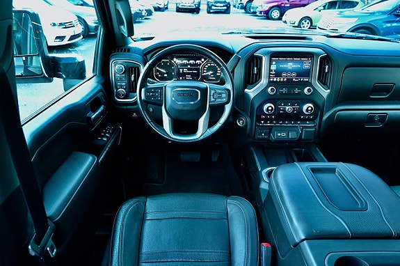 GMC Sierra 16 of 27