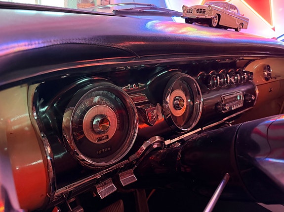 Chrysler 300 16 of 25