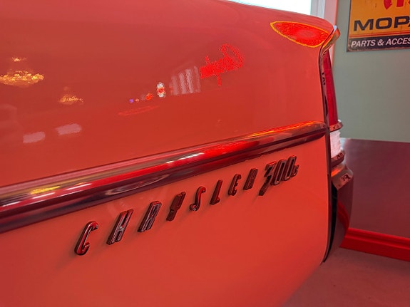 Chrysler 300 6 of 25